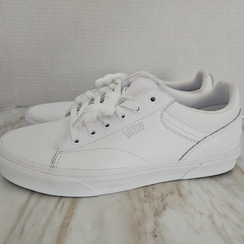 Vans White‎ Athletic Shoes